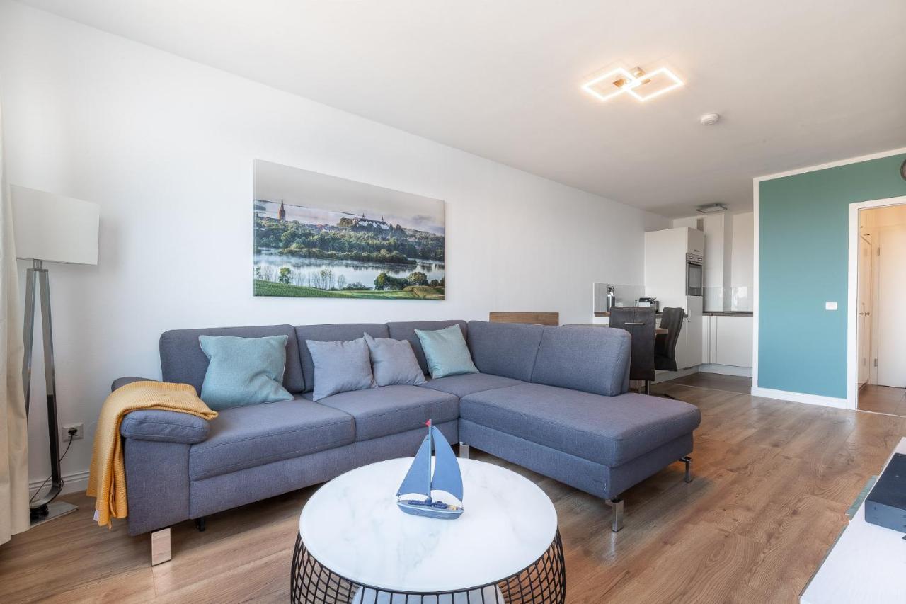 Mooi: Fantastisches Apartment Mit Seeblick Und Stil, Netflix Плён Экстерьер фото